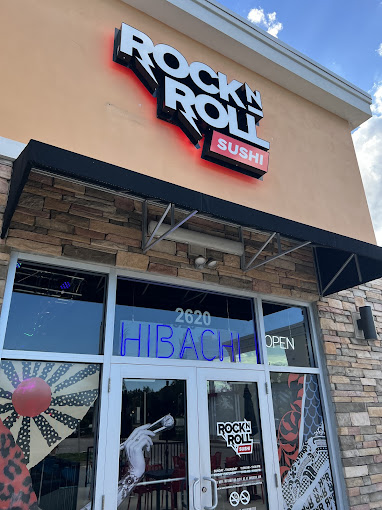 Rock N' Roll Sushi outside